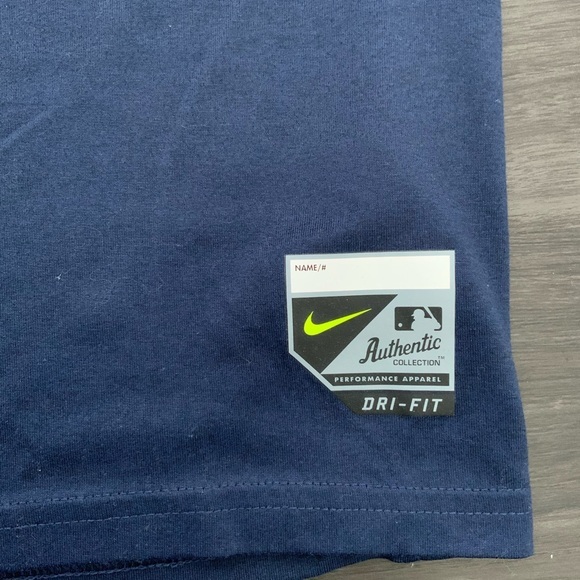 Nike Detroit Tigers Shirt - Picture 4 of 5